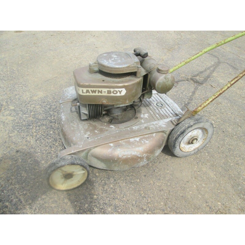 Vintage Lawn Boy 18 Lawn Mower Model 3050 Walk Behind (parts or repair)